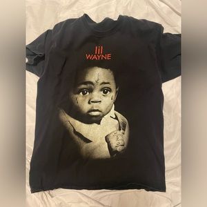 Medium lil Wayne shirt